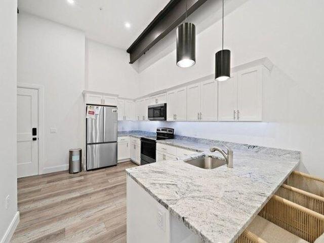 Condo for sale in Bradford-Union Street Historic District, Plymouth