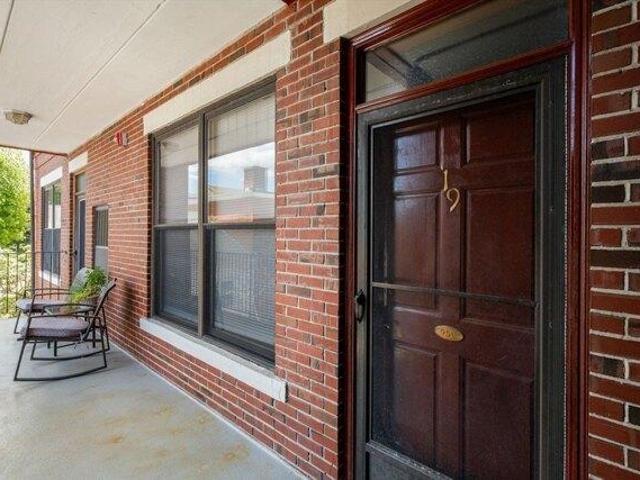 Condo for sale in Plymouth Village Historic District, Plymouth
