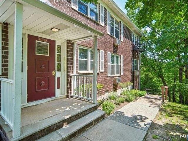 Condo for sale in Passaic, New Jersey