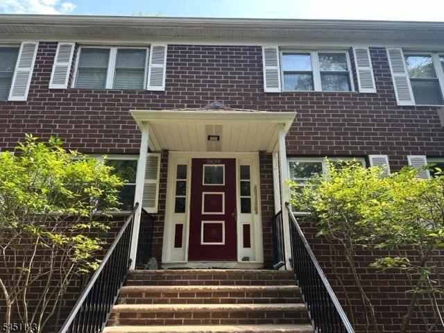 Condo for sale in Pompton Lakes, Passaic County