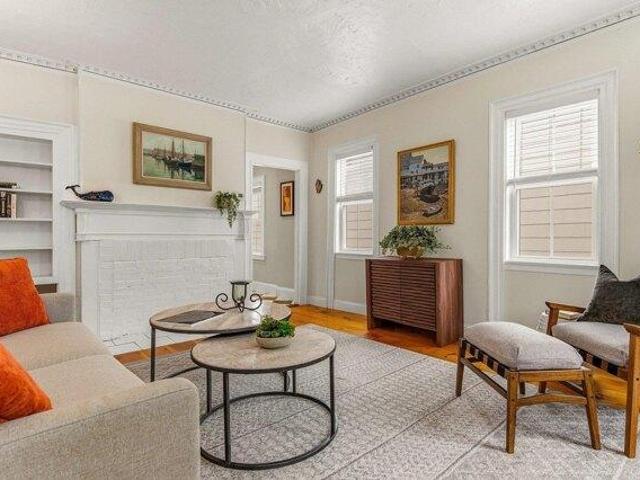 Condo for sale in West End, Portsmouth