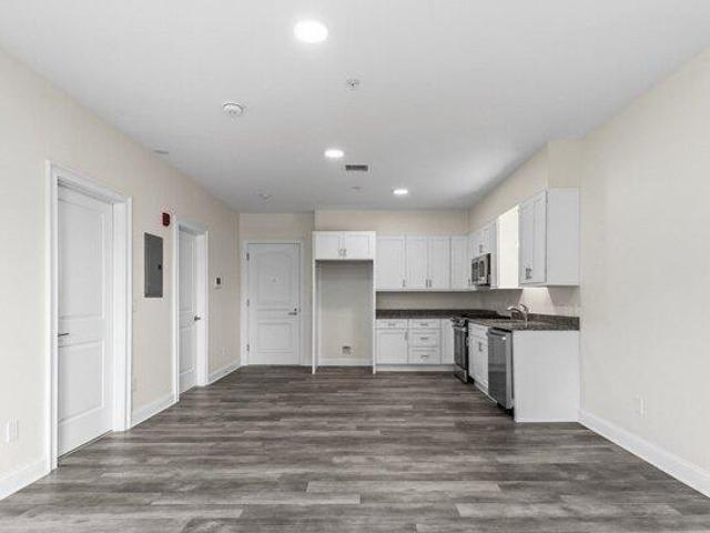 Condo for sale in Franklin Park, Revere