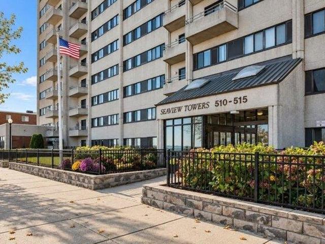 Condo for sale in Point of Pines, Revere