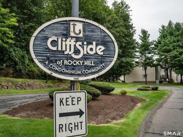Condo for sale in Rocky Hill, Connecticut