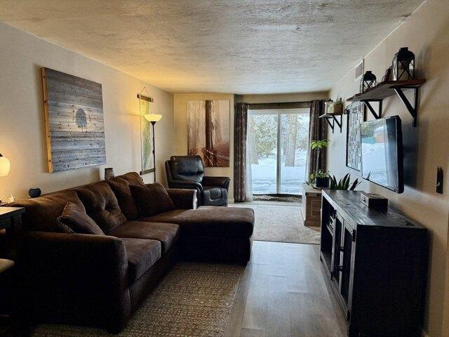 Condo for sale in Rutland, Massachusetts