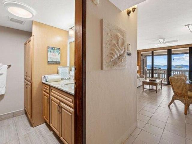Condo for sale in Saint Thomas, Missouri