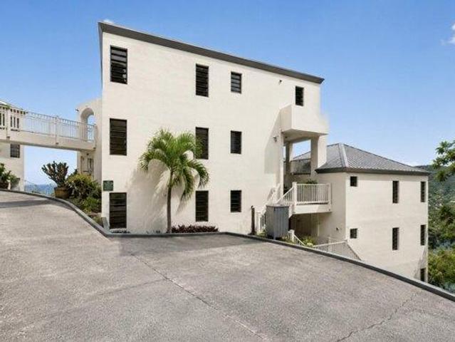 Condo for sale in Saint Thomas, Missouri