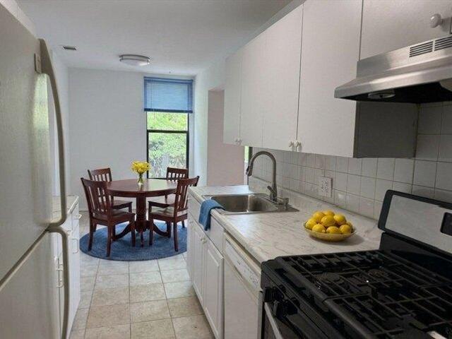 Condo for sale in Shrewsbury, Massachusetts