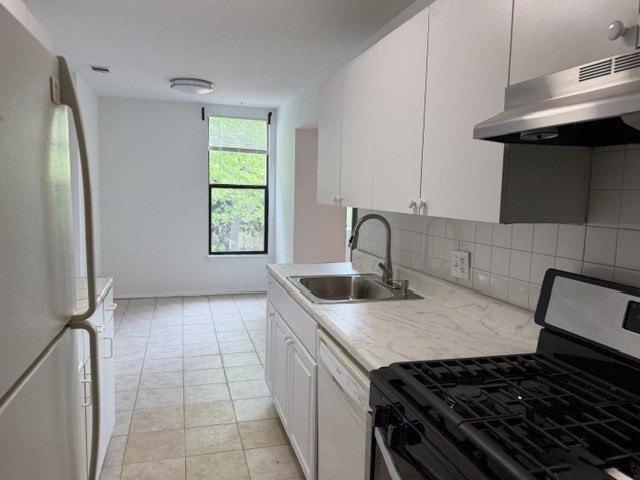 Condo for sale in Shrewsbury, Massachusetts