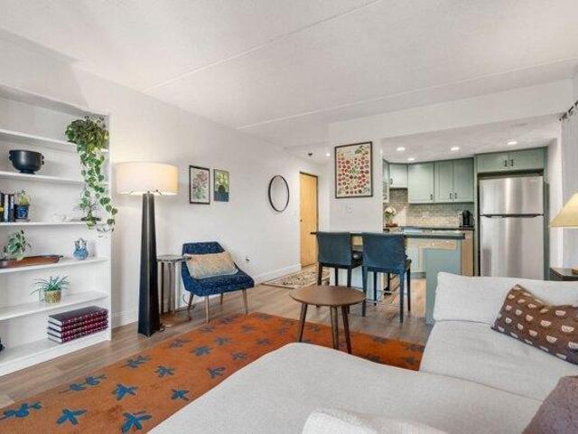 Condo for sale in Winter Hill, Somerville, Massachusetts, Somerville