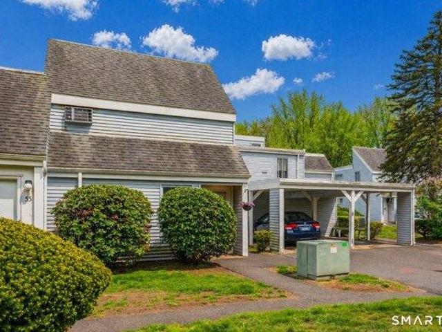 Condo for sale in South Windsor, Connecticut