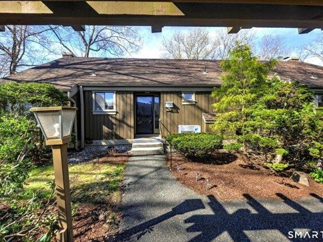 Condo for sale in Heritage Village, Southbury