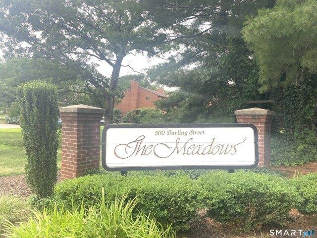 Condo for sale in Southington, Connecticut