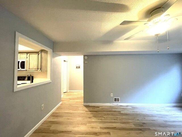 Condo for sale in Southington, Connecticut