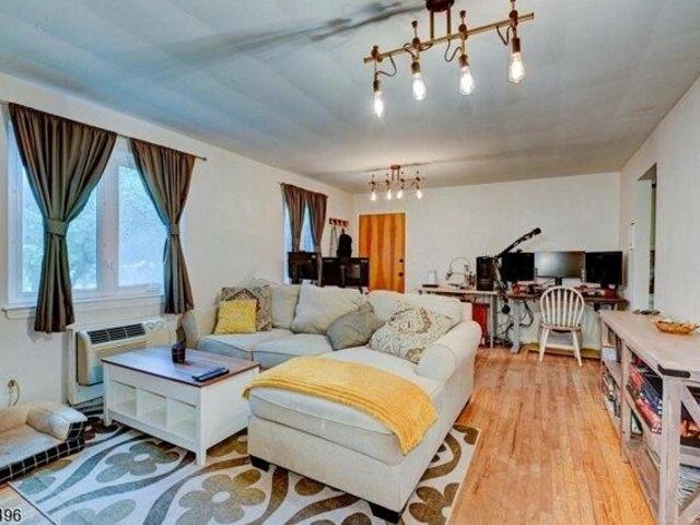 Condo for sale in Springfield, New Jersey