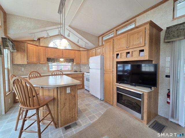 Condo for sale in Stafford, Connecticut