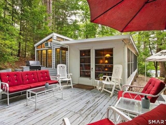 Condo for sale in West Stafford, Stafford