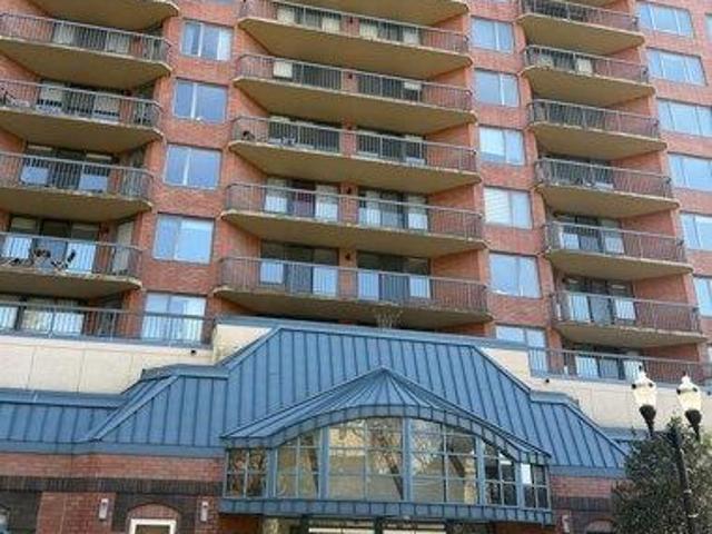 Condo for sale in Cos Cob, Connecticut