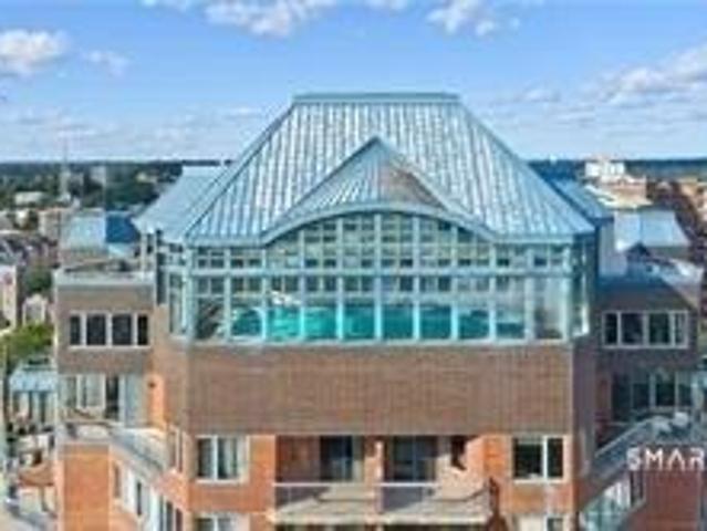 Condo for sale in Northfield, Stamford