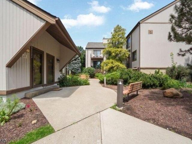 Condo for sale in Stanhope, New Jersey