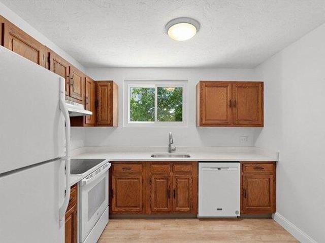 Condo for sale in Stoneham, Massachusetts