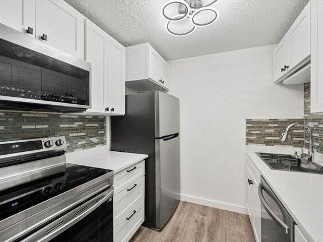 Condo for sale in Stoneham, Massachusetts