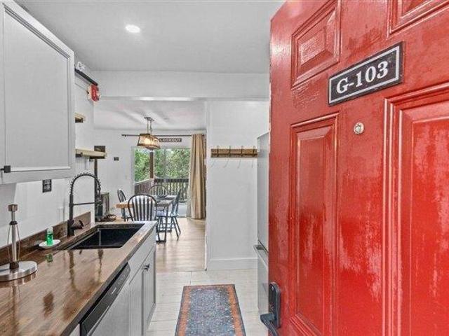 Condo for sale in West Branch, Stowe