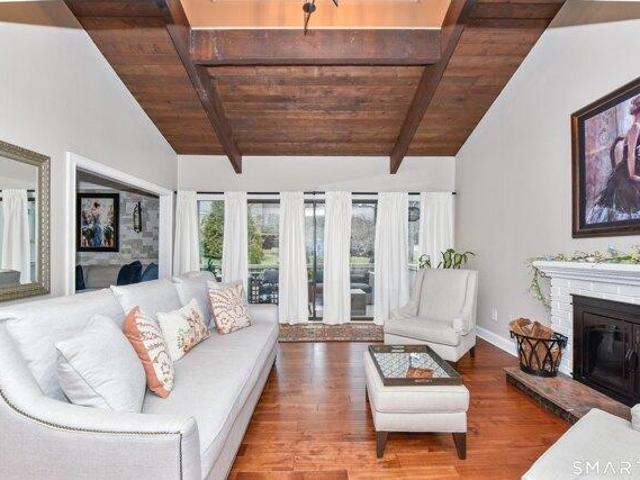 Condo for sale in Stratford, Connecticut