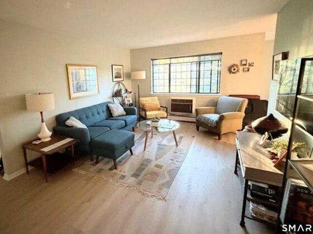 Condo for sale in Stratford, Connecticut