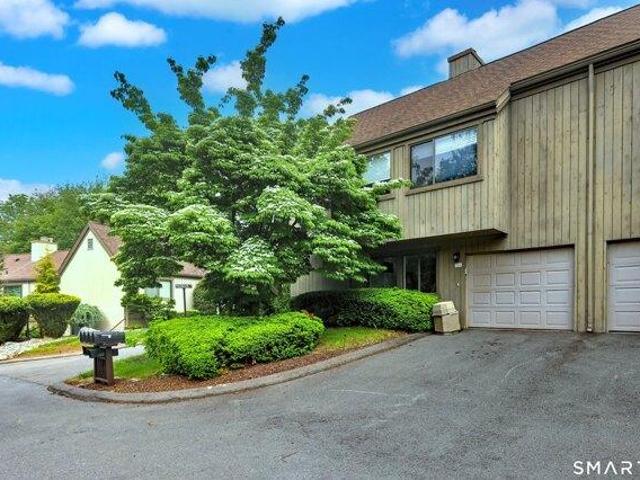 Condo for sale in Stratford, Connecticut