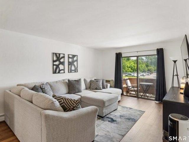 Condo for sale in Stratford, Connecticut