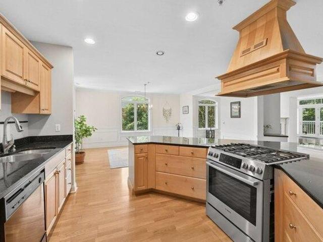 Condo for sale in Sudbury, Middlesex County