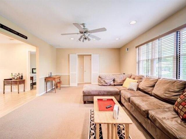 Condo for sale in Rockland, New York