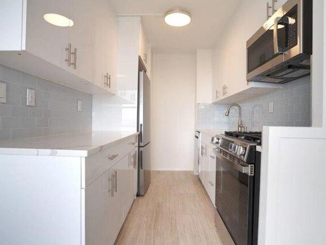 Condo for sale in Hudson, New Jersey