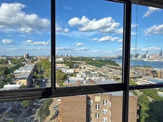 Condo for sale in Hudson, New Jersey
