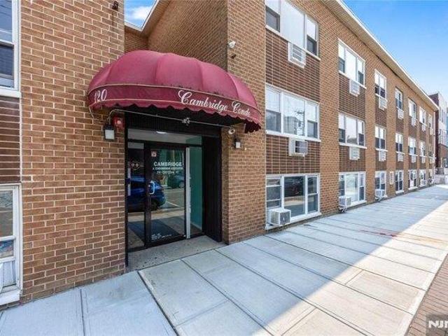 Condo for sale in Hudson, New Jersey