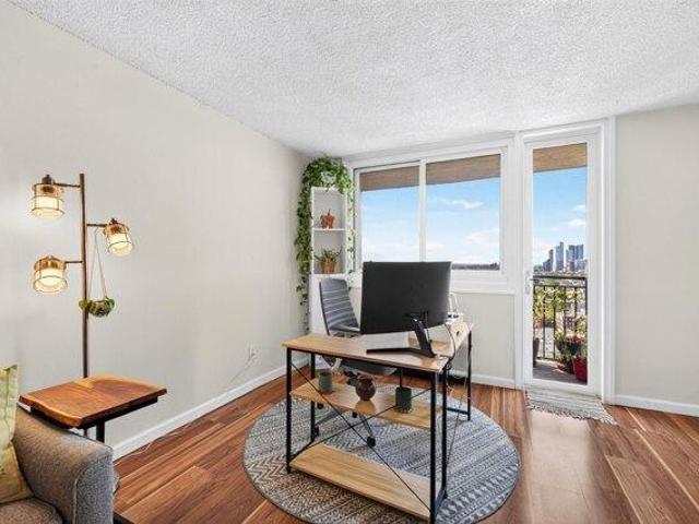 Condo for sale in Union City, Hudson County