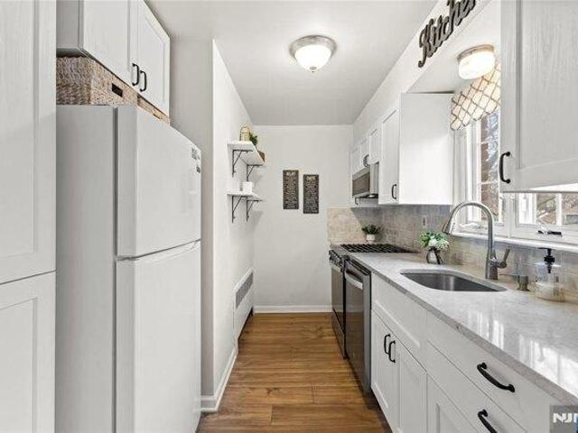 Condo for sale in Verona, New Jersey