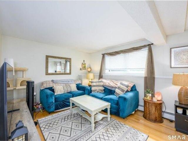 Condo for sale in Wallingford, Connecticut