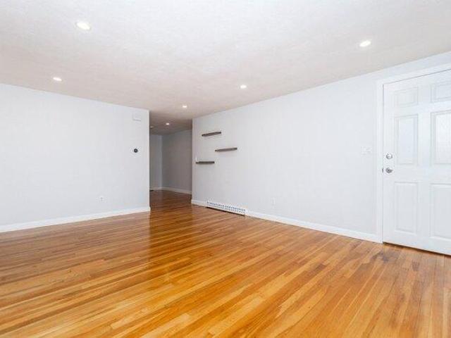 Condo for sale in Waltham, Massachusetts