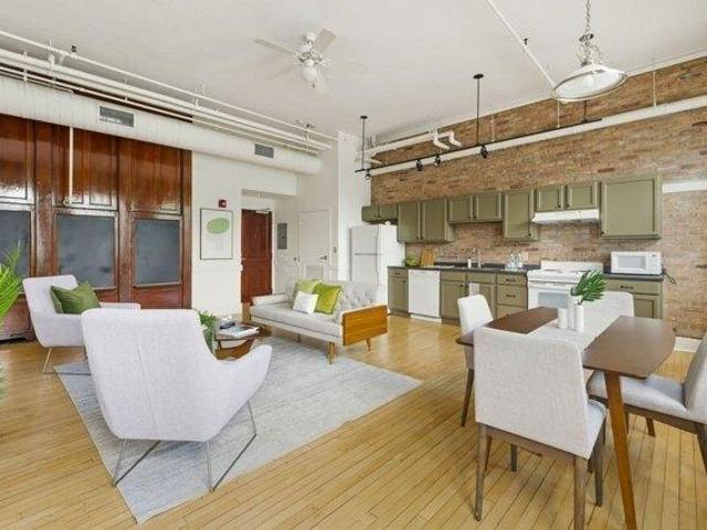 Condo for sale in Waltham, Massachusetts