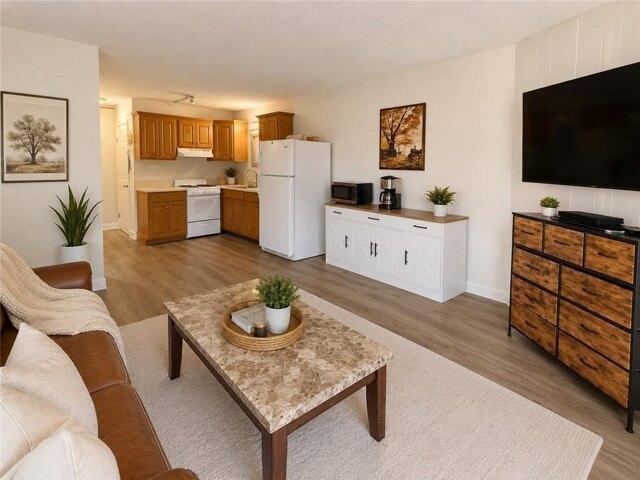 Condo for sale in Warwick, Rhode Island
