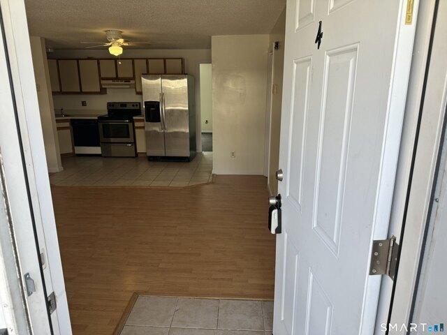 Condo for sale in Waterbury, Connecticut