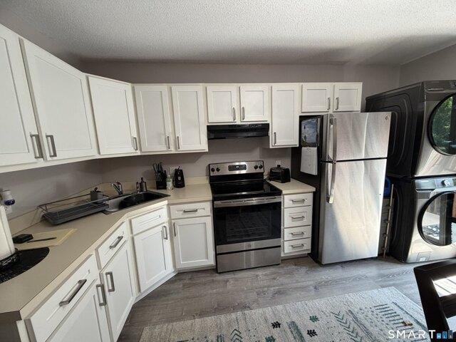 Condo for sale in Waterbury, Connecticut
