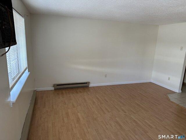 Condo for sale in Waterbury, Connecticut