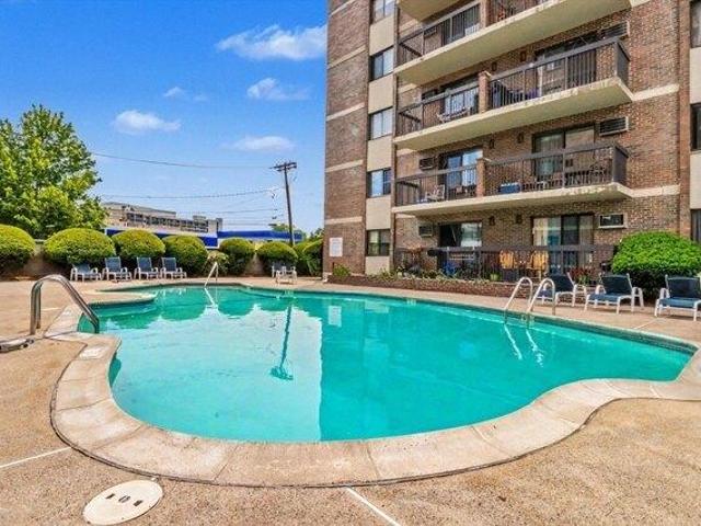 Condo for sale in Watertown, Massachusetts