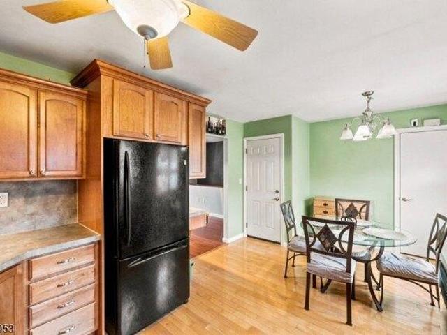 Condo for sale in Passaic, New Jersey