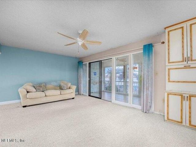Condo for sale in Welaka