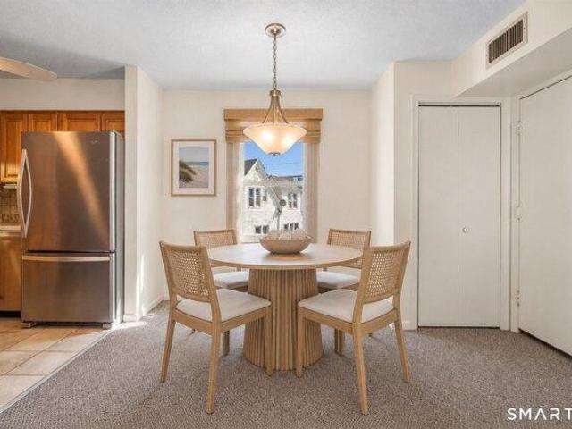 Condo for sale in West Haven, Connecticut