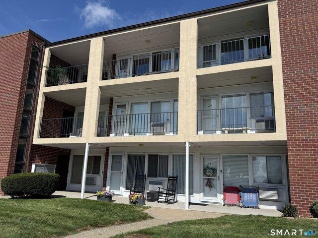 Condo for sale in Savin Rock, West Haven
